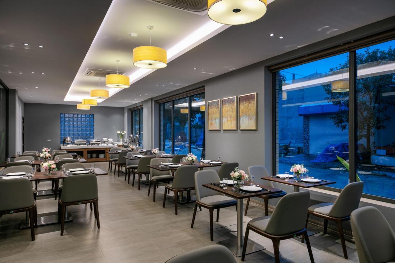 Golden Season Hotel Ніньбінь Екстер'єр фото